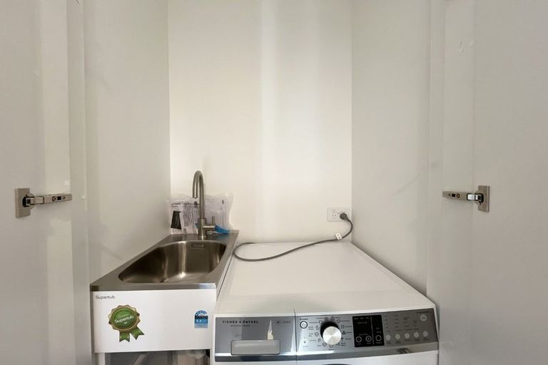 Photo of property in 2/111 Neville Street, Spreydon, Christchurch, 8024