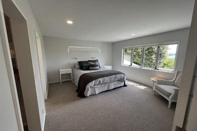 Photo of property in 17a Beach Road, Manly, Whangaparaoa, 0930