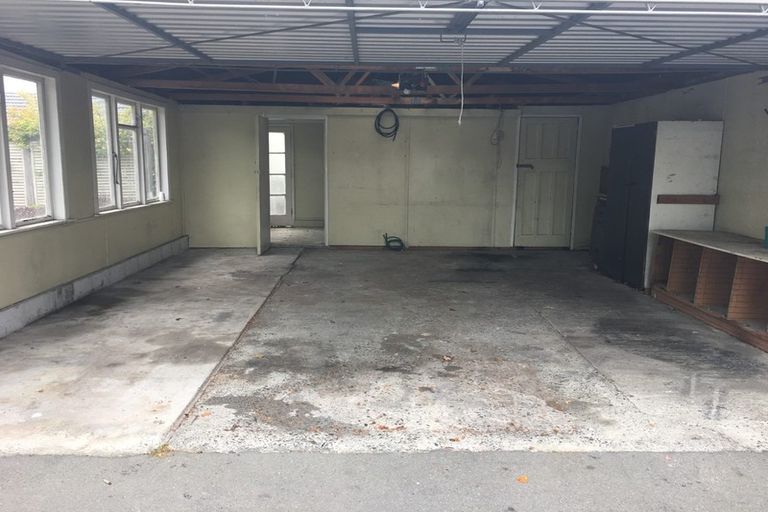 Photo of property in 401 Wairakei Road, Burnside, Christchurch, 8053