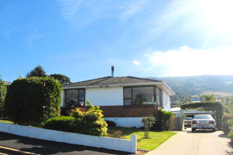 Photo of property in 103 Centennial Avenue, Helensburgh, Dunedin, 9010