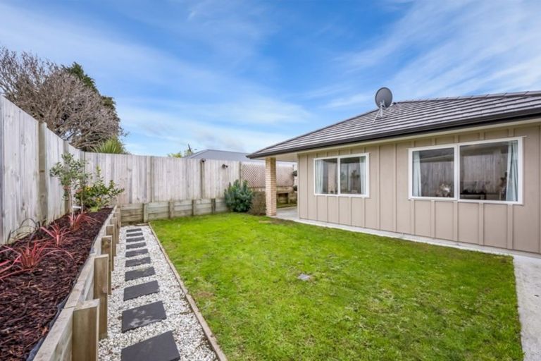 Photo of property in 69 Farmer Crescent, Taita, Lower Hutt, 5011