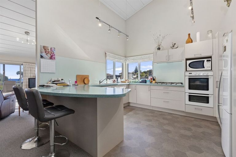 Photo of property in 77 Town Point Road, Maketu, Te Puke, 3189