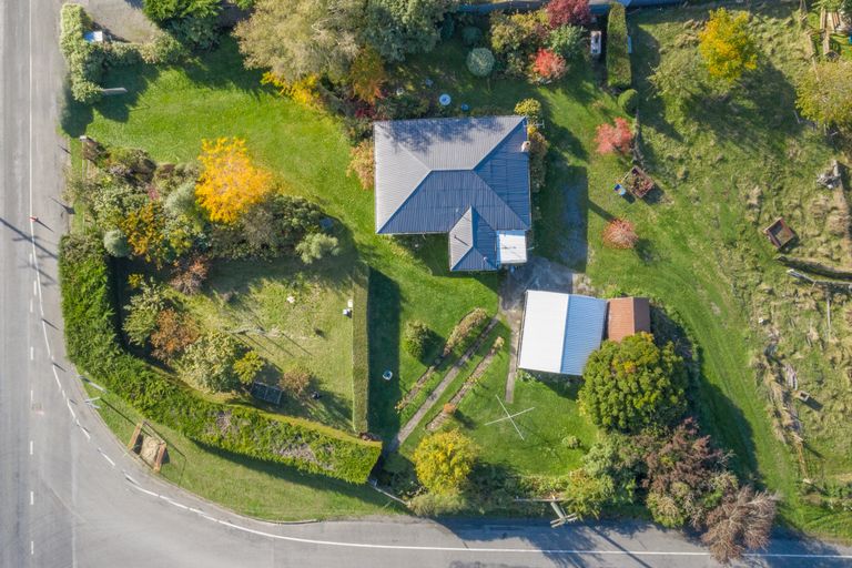 Photo of property in 7 Weka Pass Road, Waikari, 7420
