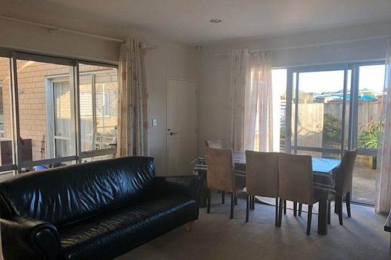 Photo of property in 2 Coolaghy Drive, Flat Bush, Auckland, 2019