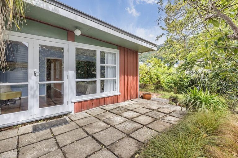 Photo of property in 41 Glenbervie Terrace, Thorndon, Wellington, 6011