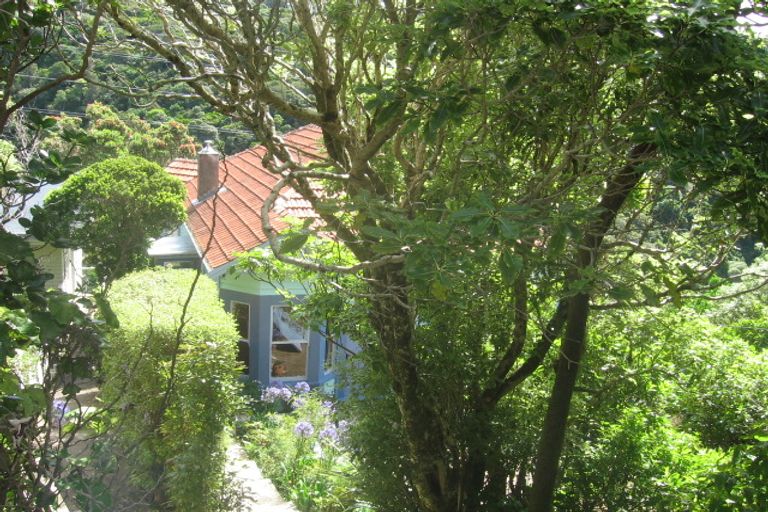 Photo of property in 46 Moana Road, Kelburn, Wellington, 6012
