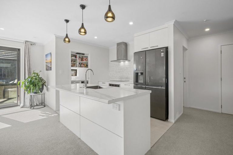 Photo of property in 19 Te Paea Avenue, Karaka, 2124