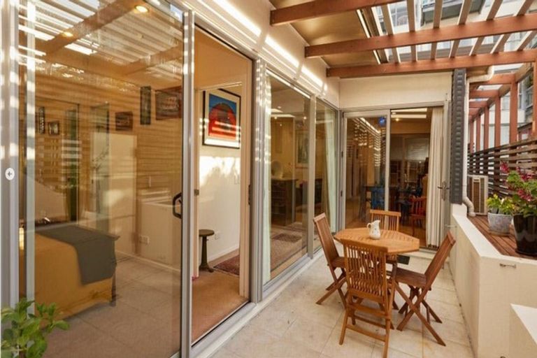 Photo of property in Sol Apartments, 28/37 Jessie Street, Te Aro, Wellington, 6011