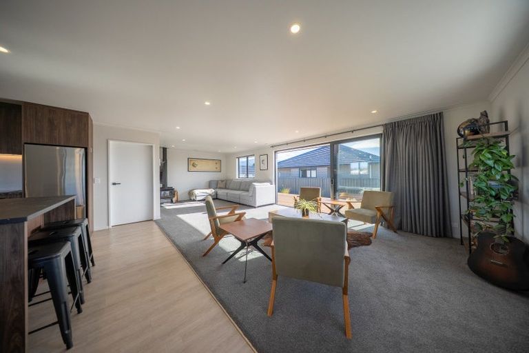 Photo of property in 22 Marakura Drive, Te Anau, 9600