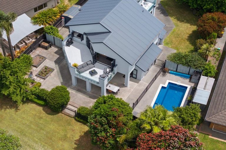 Photo of property in 16 Santa Barbara Drive, Papamoa Beach, Papamoa, 3118