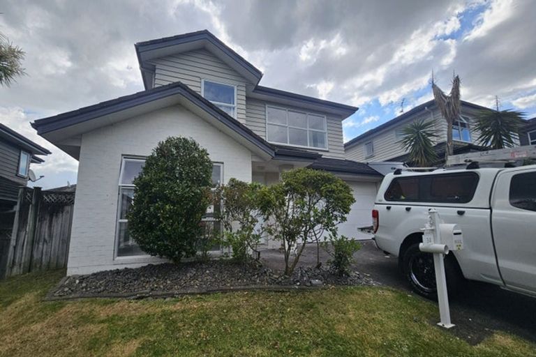 Photo of property in 34 Sarteano Drive, Manurewa, Auckland, 2105