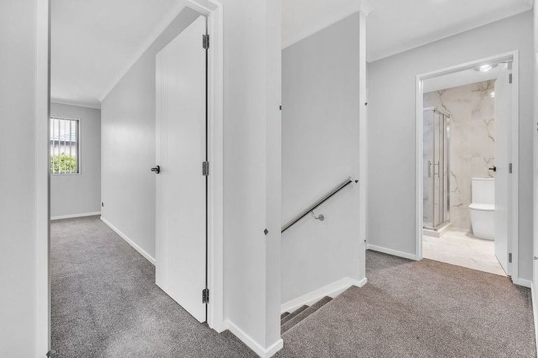 Photo of property in 147d Bucklands Beach Road, Bucklands Beach, Auckland, 2012
