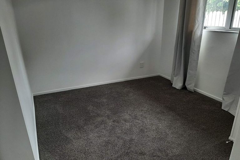 Photo of property in 110 Parrs Cross Road, Sunnyvale, Auckland, 0612