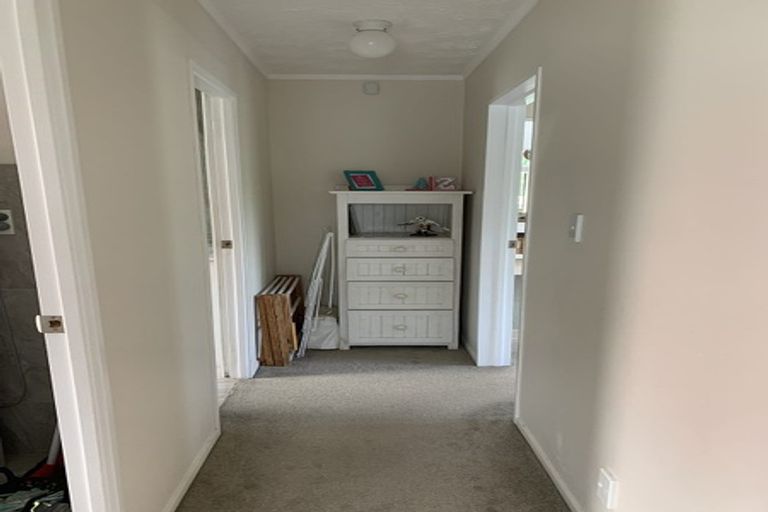 Photo of property in 43 Gosford Drive, Botany Downs, Auckland, 2010