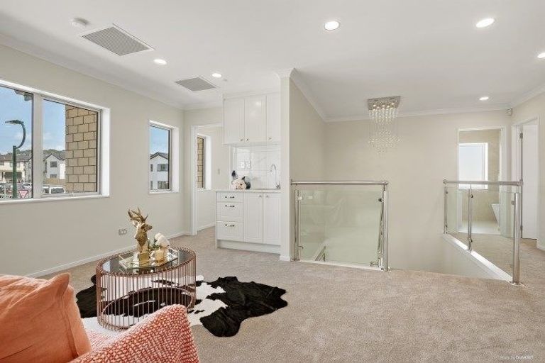 Photo of property in 48 Tir Conaill Avenue, Flat Bush, Auckland, 2019