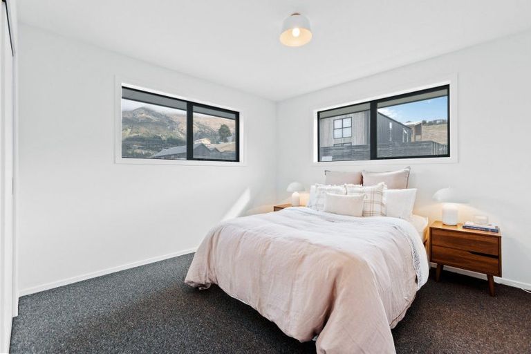 Photo of property in 37 Woodpecker Street, Lake Hawea, 9382