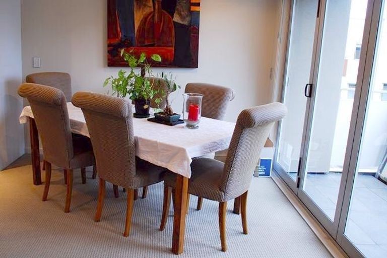 Photo of property in Marrakech Cafe, 82/305 Evans Bay Parade, Hataitai, Wellington, 6021