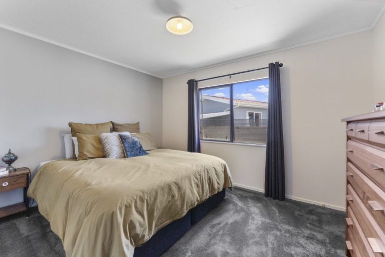 Photo of property in 23 Pukeko Street, Paraparaumu, 5032