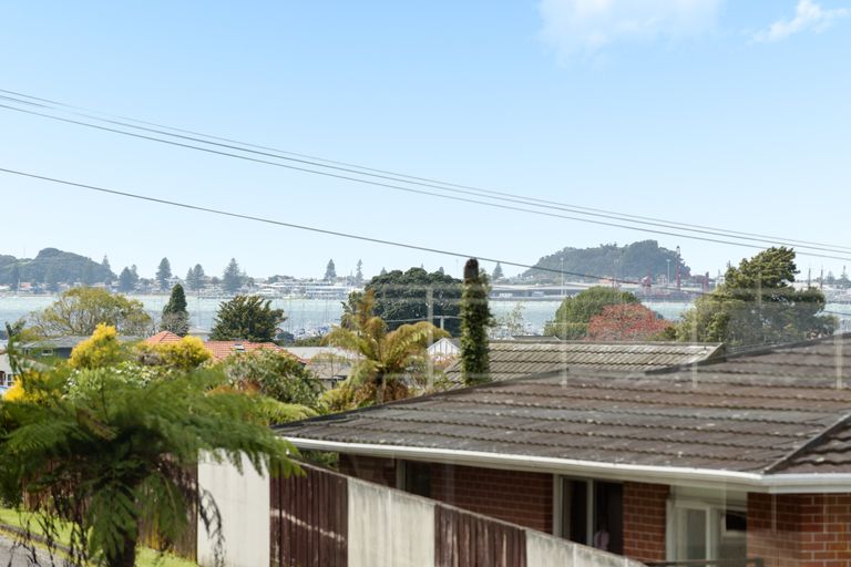 Photo of property in 24a Milton Road, Otumoetai, Tauranga, 3110