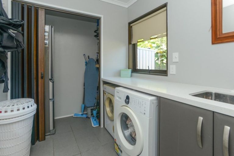 Photo of property in 10 Leeds Place, Tamatea, Napier, 4112