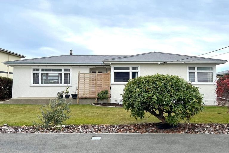 Photo of property in 13 Dalmeny Street, Oamaru North, Oamaru, 9400
