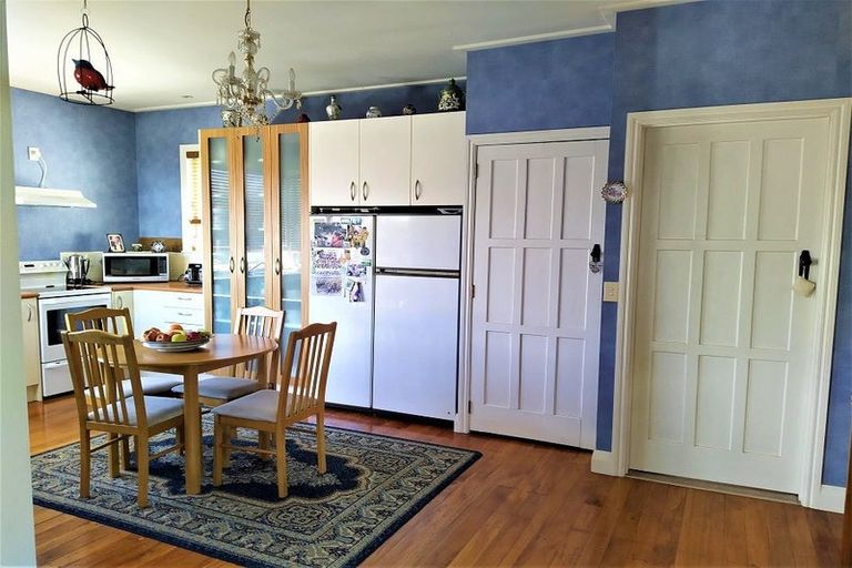 Photo of property in 11 Darlington Street, Ngatea, 3503