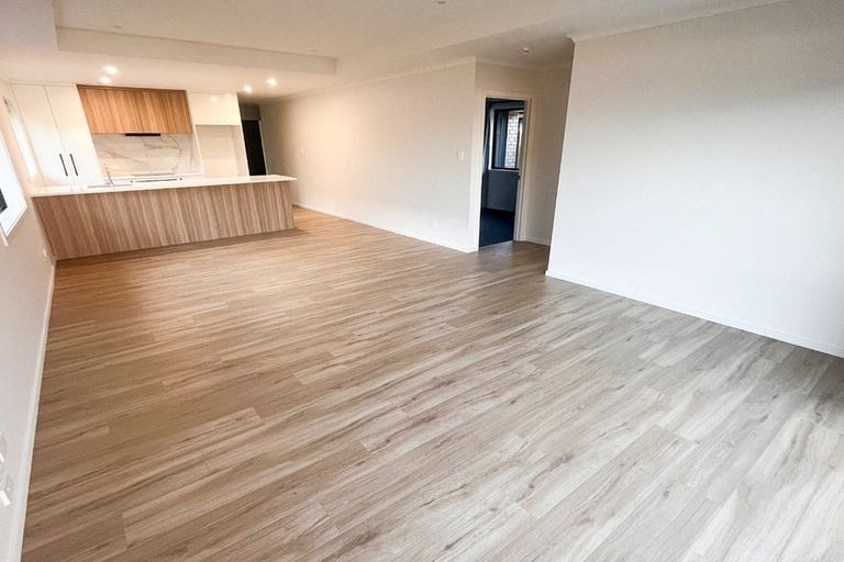 Photo of property in 8 Korokio Lane, Halswell, Christchurch, 8025