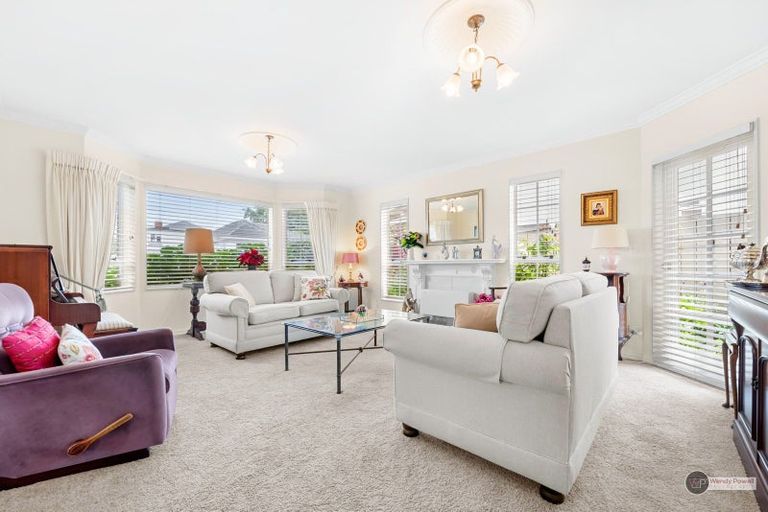 Photo of property in 1a Thornycroft Avenue, Epuni, Lower Hutt, 5011