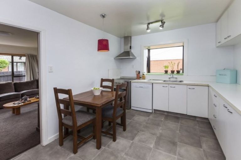 Photo of property in 1/112 Philpotts Road, Mairehau, Christchurch, 8052