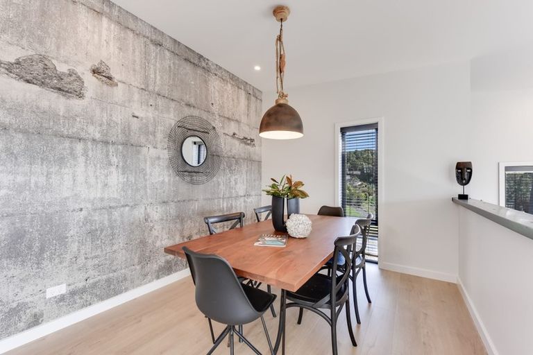 Photo of property in 13 Istana Place, Britannia Heights, Nelson, 7010