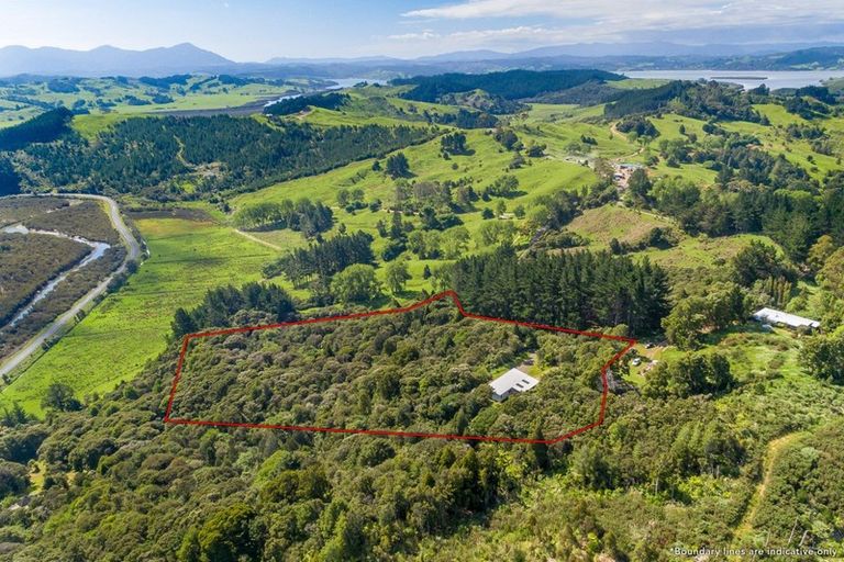 Photo of property in 36 Ohuri Road, Rawene, Kaikohe, 0473