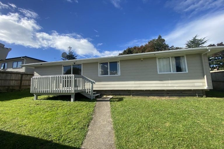 Photo of property in 238 Dominion Road, Red Hill, Papakura, 2110