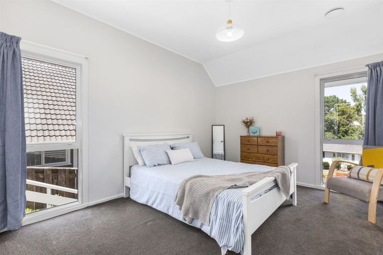 Photo of property in 11 Penryn Drive, Camborne, Porirua, 5026