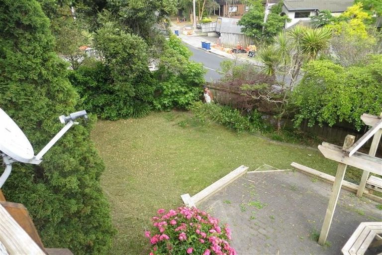 Photo of property in 1/56 Glencoe Road, Browns Bay, Auckland, 0630