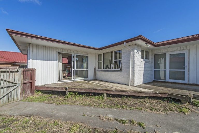 Photo of property in 49 Parkhouse Drive, Rangiora, 7400