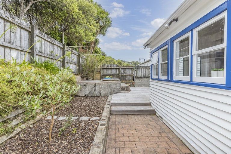 Photo of property in 33 Bankot Crescent, Ngaio, Wellington, 6035