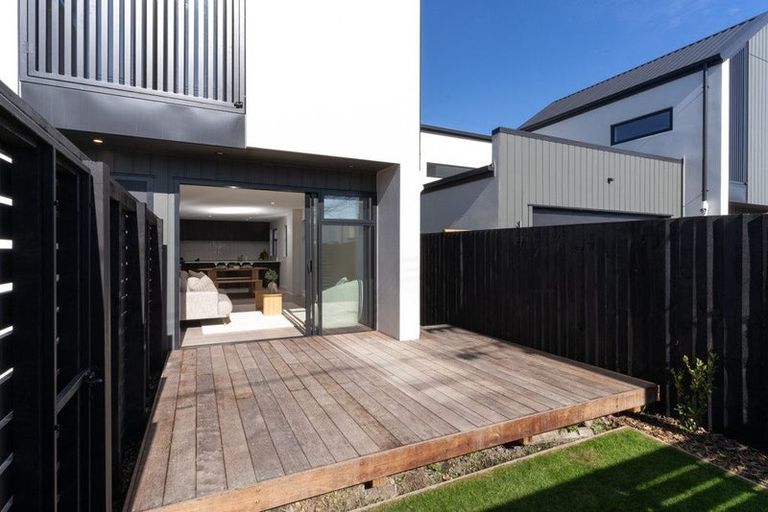 Photo of property in 120 Canon Street, Edgeware, Christchurch, 8013