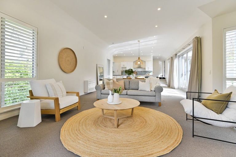 Photo of property in 12 Te Puna Place, Havelock North, 4130