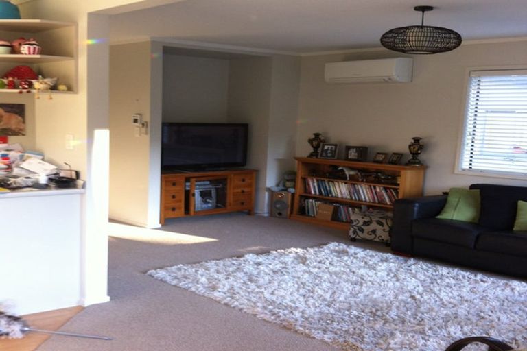 Photo of property in 33 Ngaio Gorge Road, Ngaio, Wellington, 6035