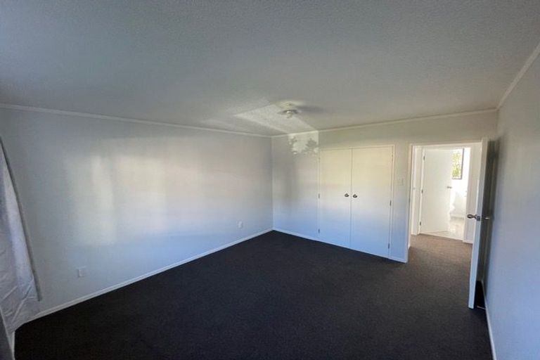 Photo of property in 63 Percy Dyett Drive, Karori, Wellington, 6012