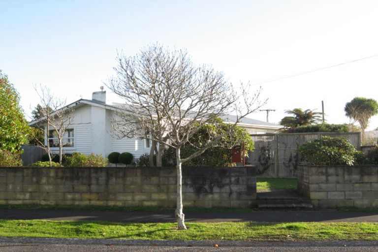 Photo of property in 54 Berkley Avenue, Hillcrest, Hamilton, 3216