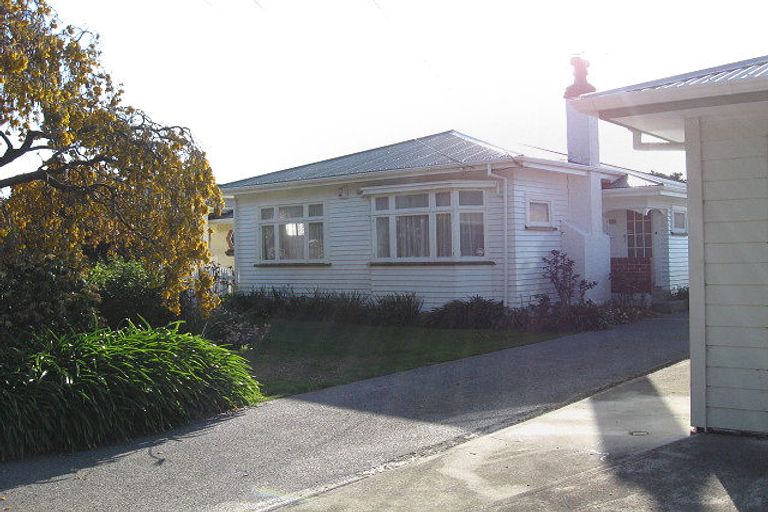 Photo of property in 45 Bauchop Road, Waterloo, Lower Hutt, 5011