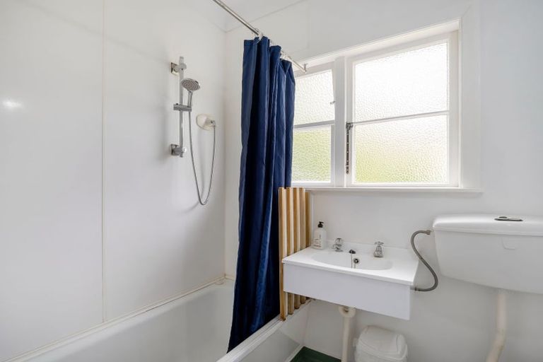 Photo of property in 10 Clapham Place, Whanganui East, Whanganui, 4500