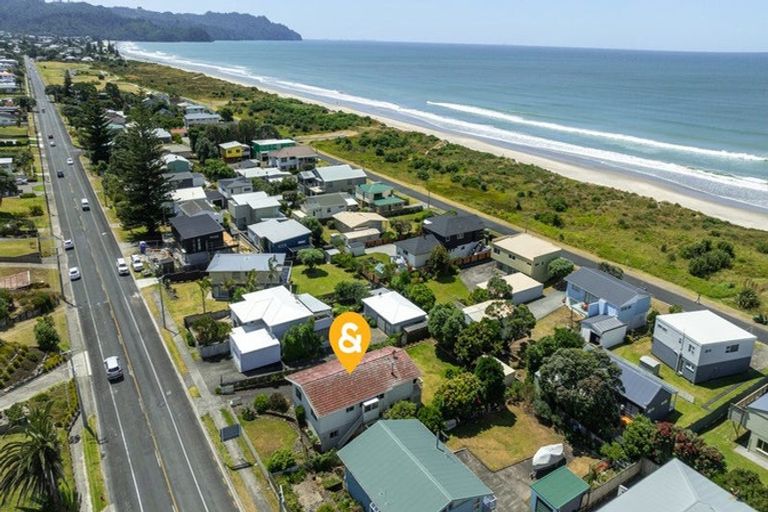 Photo of property in 207 Seaforth Road, Waihi Beach, 3611