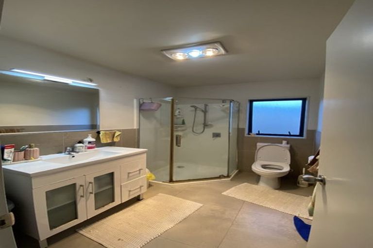 Photo of property in 49d Cambridge Terrace, Papatoetoe, Auckland, 2025