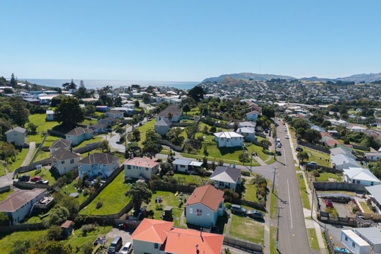 Photo of property in 38 Piko Street, Titahi Bay, Porirua, 5022