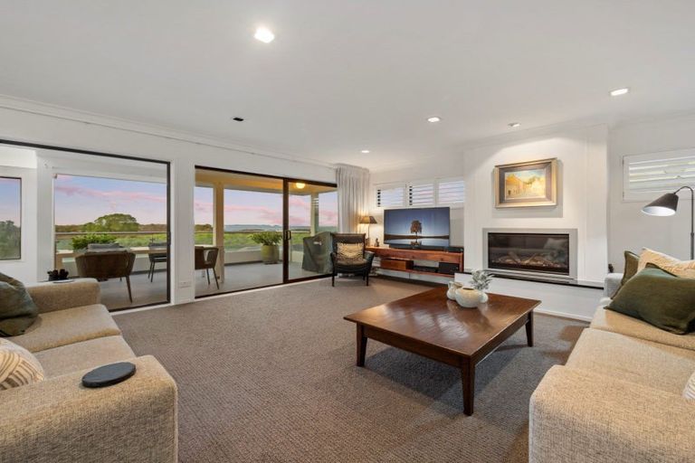 Photo of property in 820a Papamoa Beach Road, Papamoa Beach, Papamoa, 3118