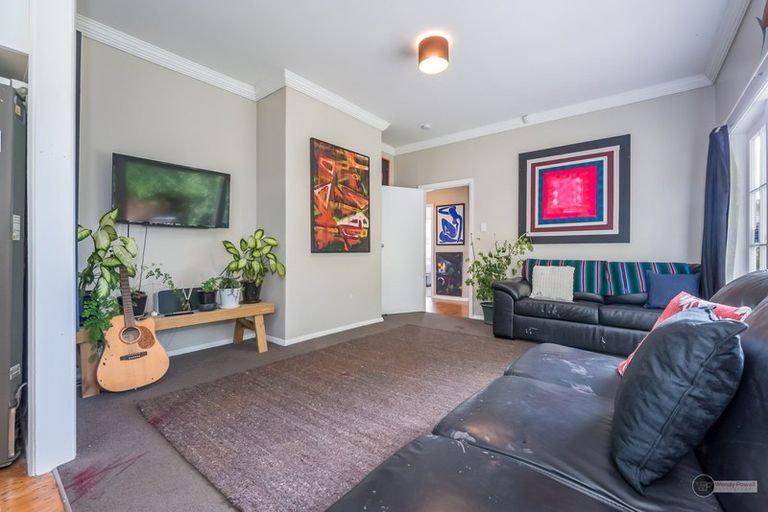 Photo of property in 11 Seddon Street, Naenae, Lower Hutt, 5011