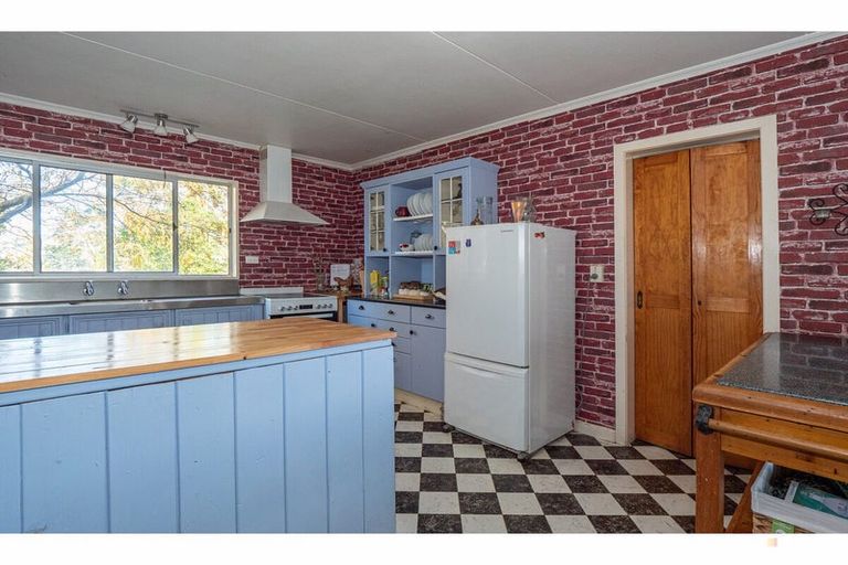 Photo of property in 176 Point Bush Road, Waimate, 7979