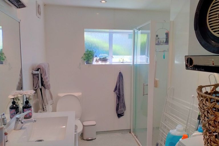 Photo of property in 84 Mitchell Street, Brooklyn, Wellington, 6021